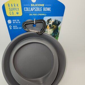 NWT Bark Supply Collapsible Dog Bowl 25.7oz Gray W/Belt Clip